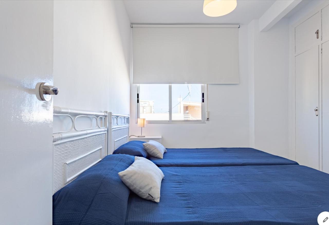 Apartamento Primera Linea De Playa Белрегуарт Екстериор снимка