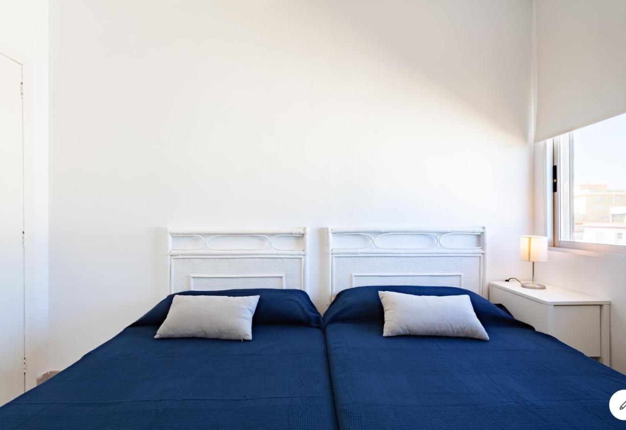 Apartamento Primera Linea De Playa Белрегуарт Екстериор снимка